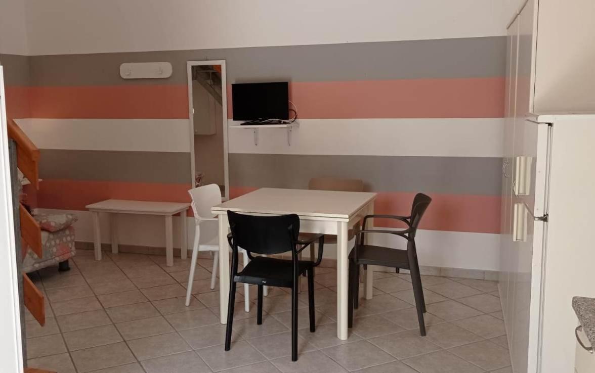 Corte Nel Borgo Apartment Minervino di Lecce Exterior photo