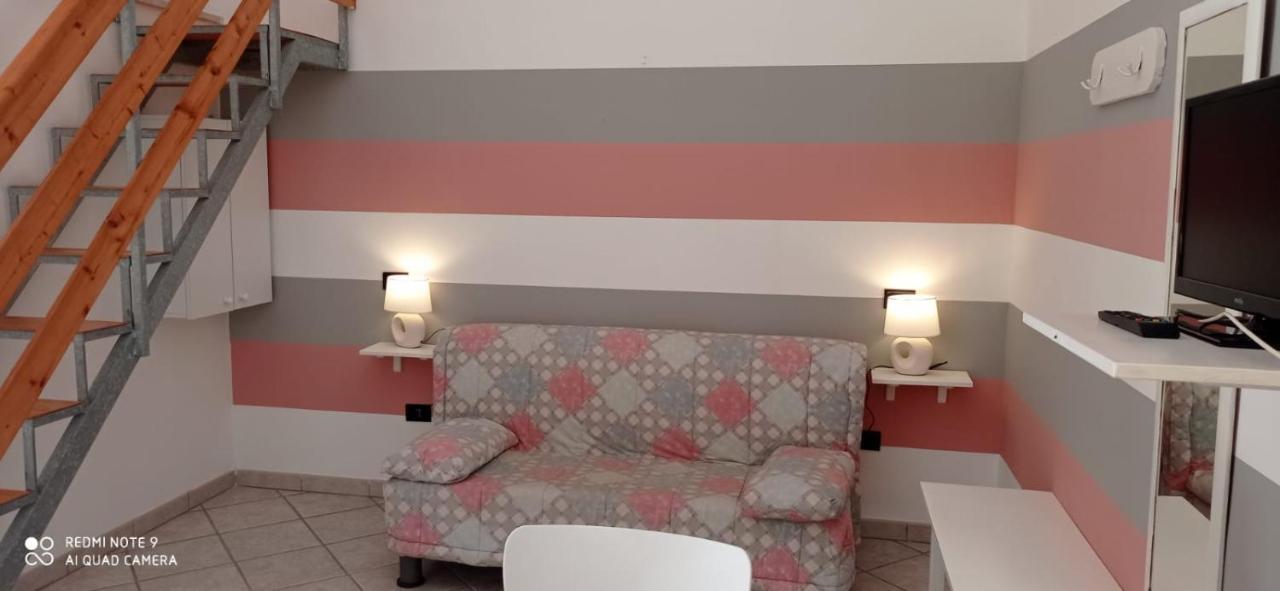 Corte Nel Borgo Apartment Minervino di Lecce Exterior photo