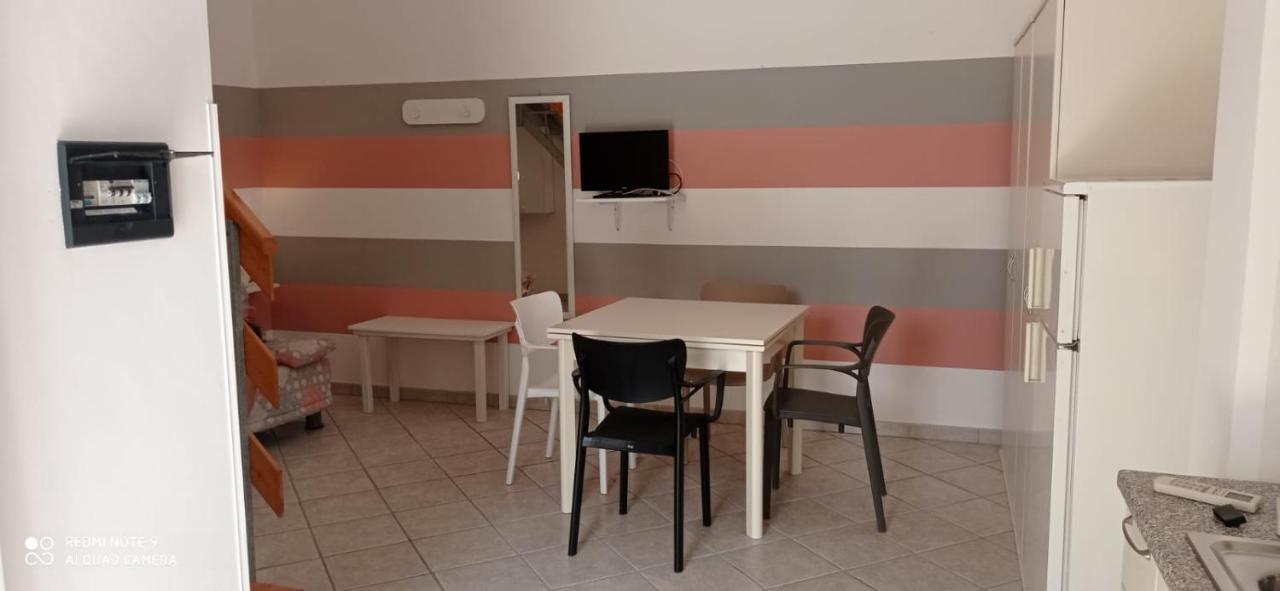 Corte Nel Borgo Apartment Minervino di Lecce Exterior photo